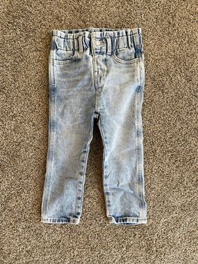 Gap 18-24 month Light Wash Girls Denim Jeans - Classic Light Blue